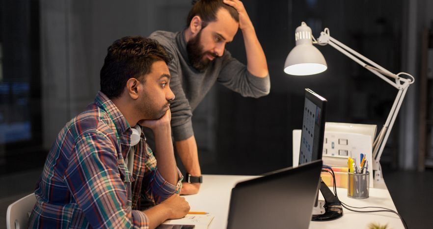 Equipe de TI preocupada com possível perda de dados.